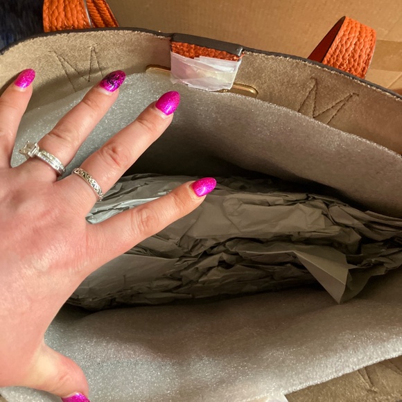 Mk Authentic “Junie” Burnt Orange Med Tote Bag - Picture 12 of 12